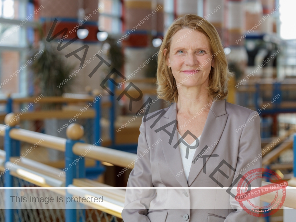 Professor Lucia A. Reisch Professor Lucia A. Reisch