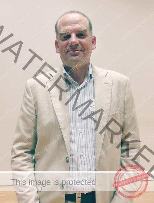 Portrait Prof. Uwe Ludewig